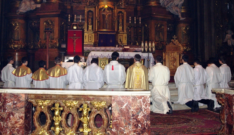 Msza Święta w czasie peregrynacji krzyża bł. Jana Pawła II 2, fot. Agnieszka Kępowicz